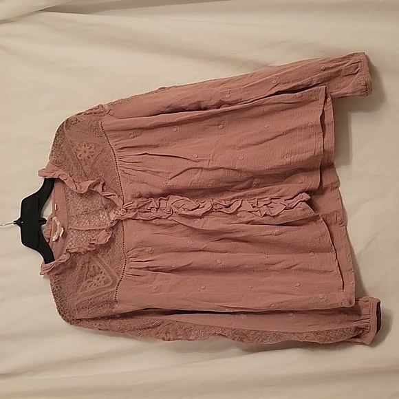 FOREVER THAT GIRL TOP - Picture 1 of 4